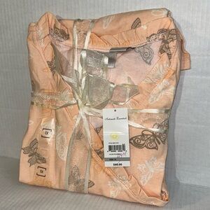 Intimate Essentials Two Piece Pajama Set Peach Butterfly Pattern Gift Set